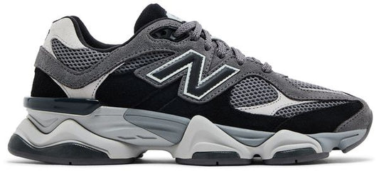 9060 'Black Castlerock'