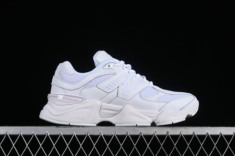 9060 'Triple White'