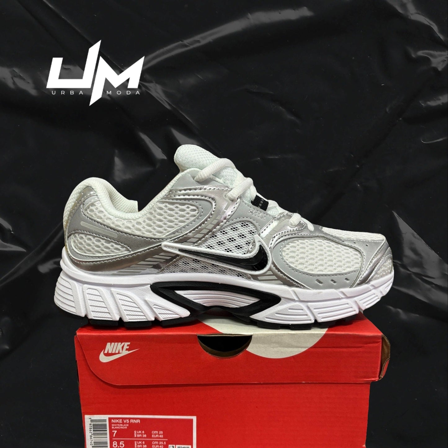 Nike V5 RNR White Black Silver