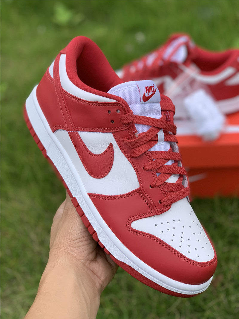 SB Dunk Low University Red
