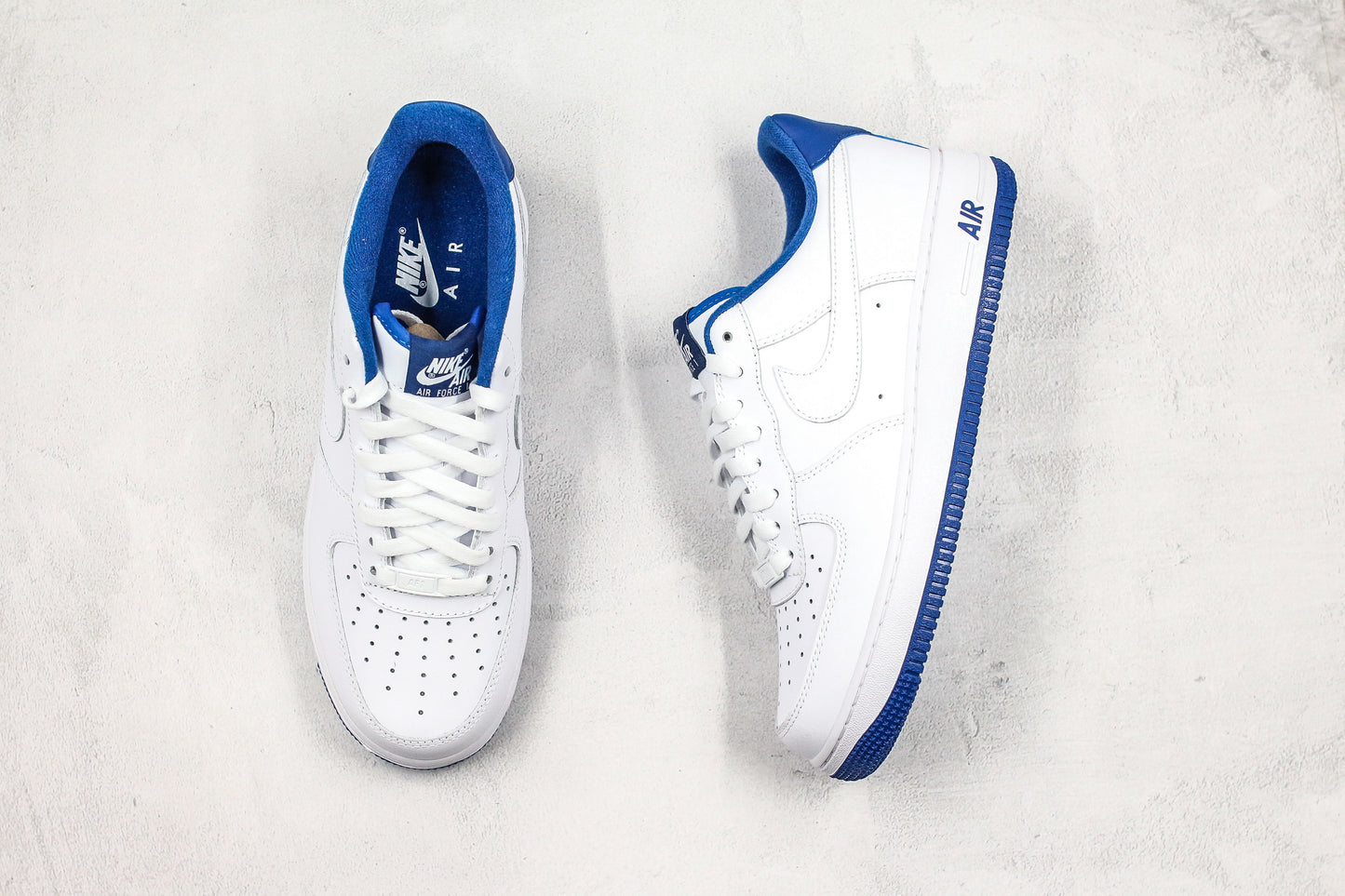 Air Force 1 '07 "White Deep Royal Blue”