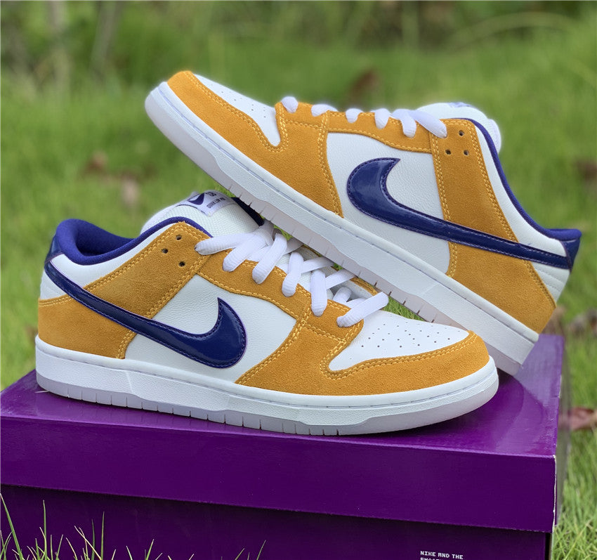 SB Dunk Low "Laser Orange"