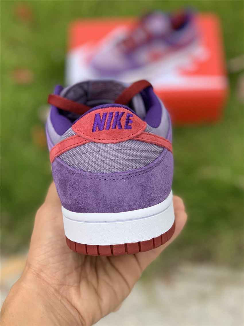 SB Dunk "Plum"