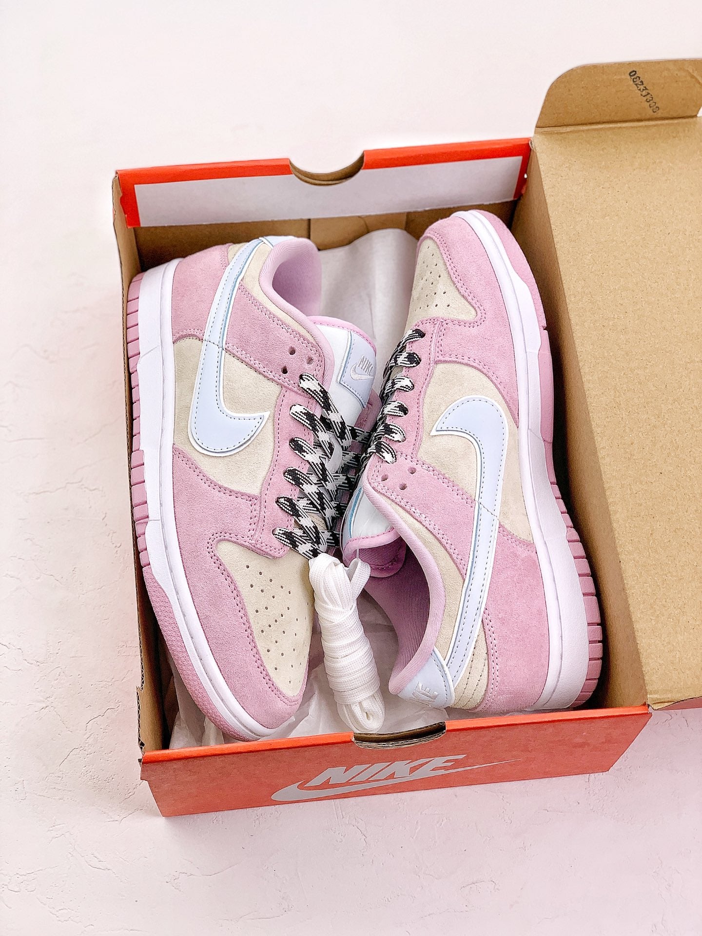 Dunk Low Pink LX Pink Foam