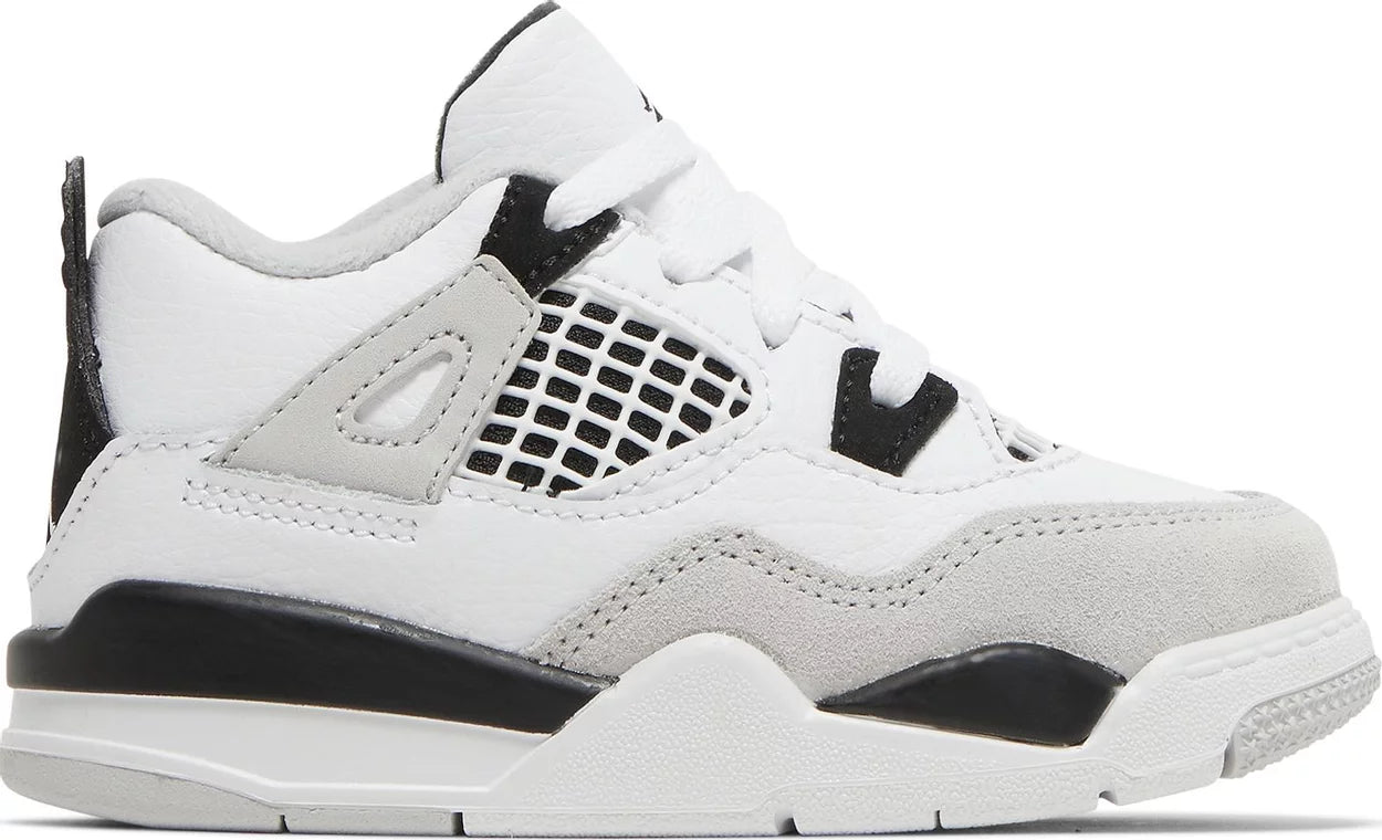 4 Retro TD 'Military Black'