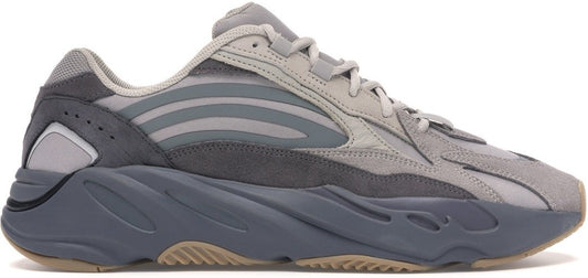 Yeezy 700 'Tephra'
