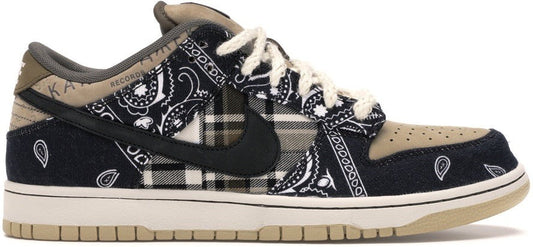 SB Dunk Low Travis Scott