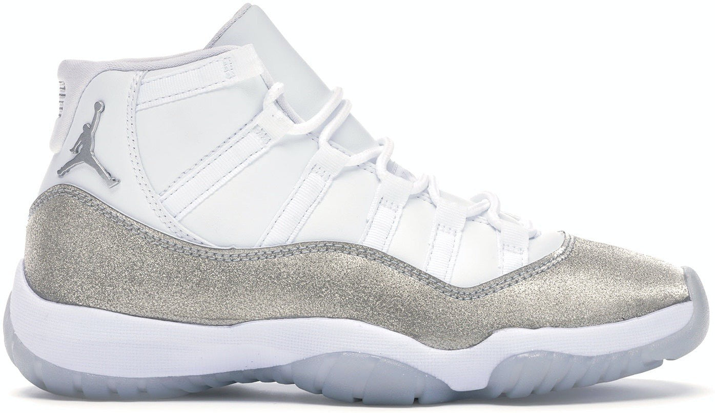 11 Metallic Silver