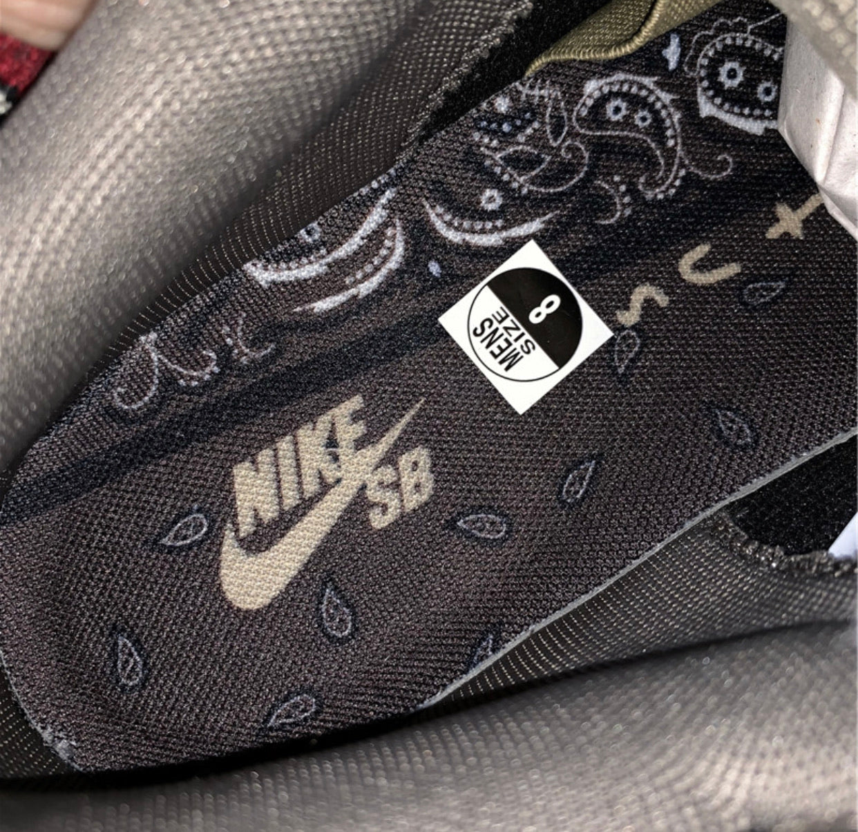 SB Dunk Low Travis Scott