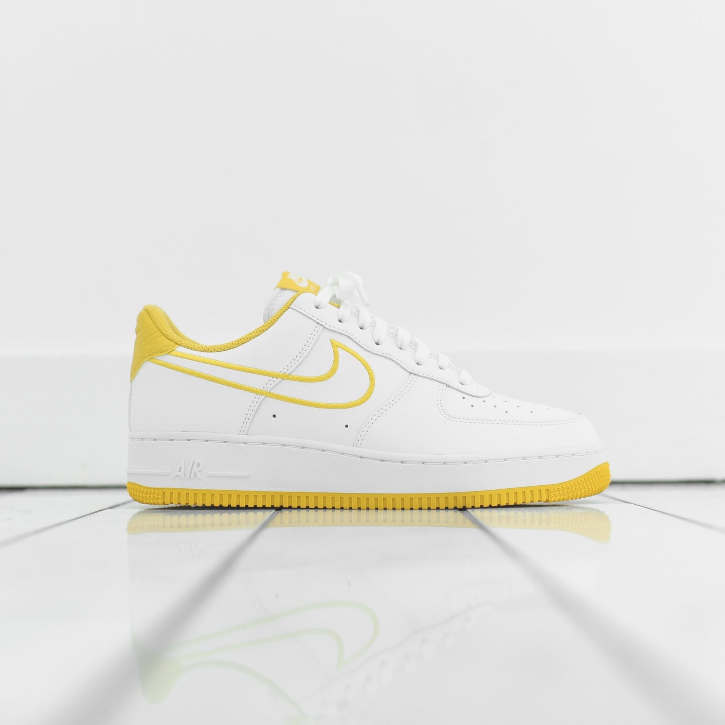 Air Force 1 Low 07 White / Yellow