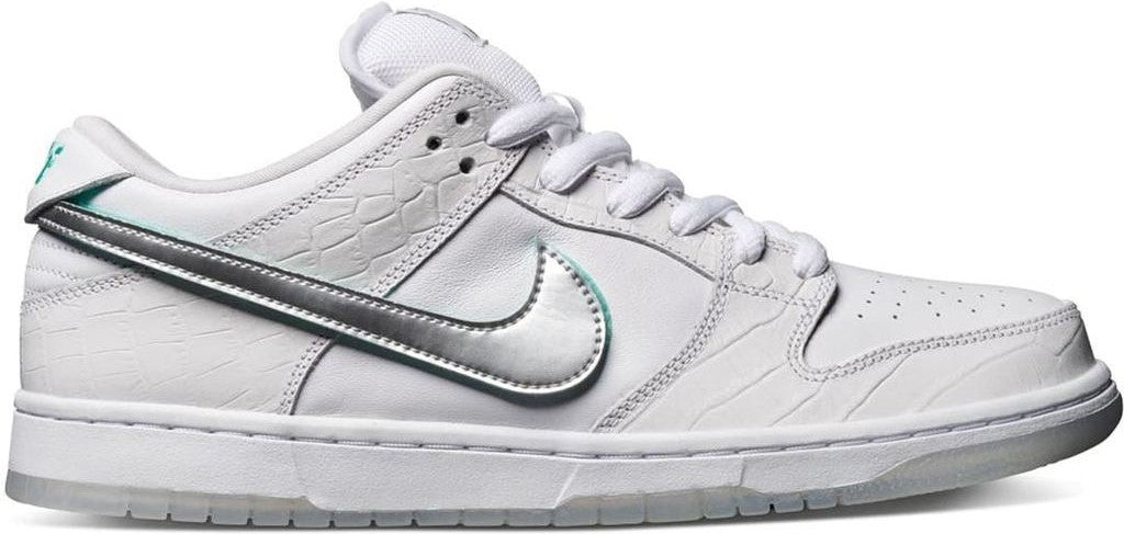 SB Dunk Low Diamond