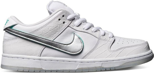 SB Dunk Low Diamond