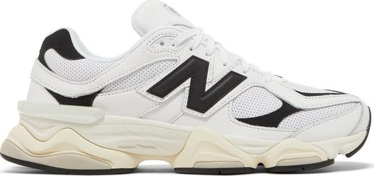 9060 'White Black'