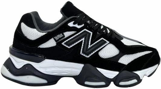 9060 'Blacn and White Panda"