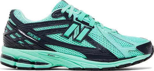 size? x 1906R 'Mint Green Black'