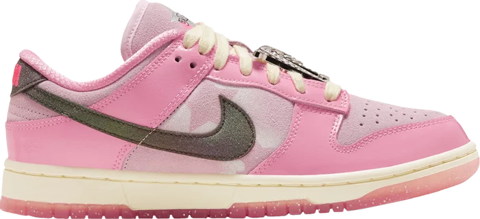 Dunk Low LX 'Barbie'