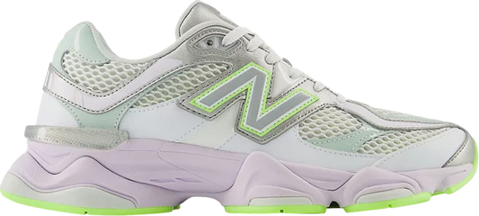 9060 'White Taro'