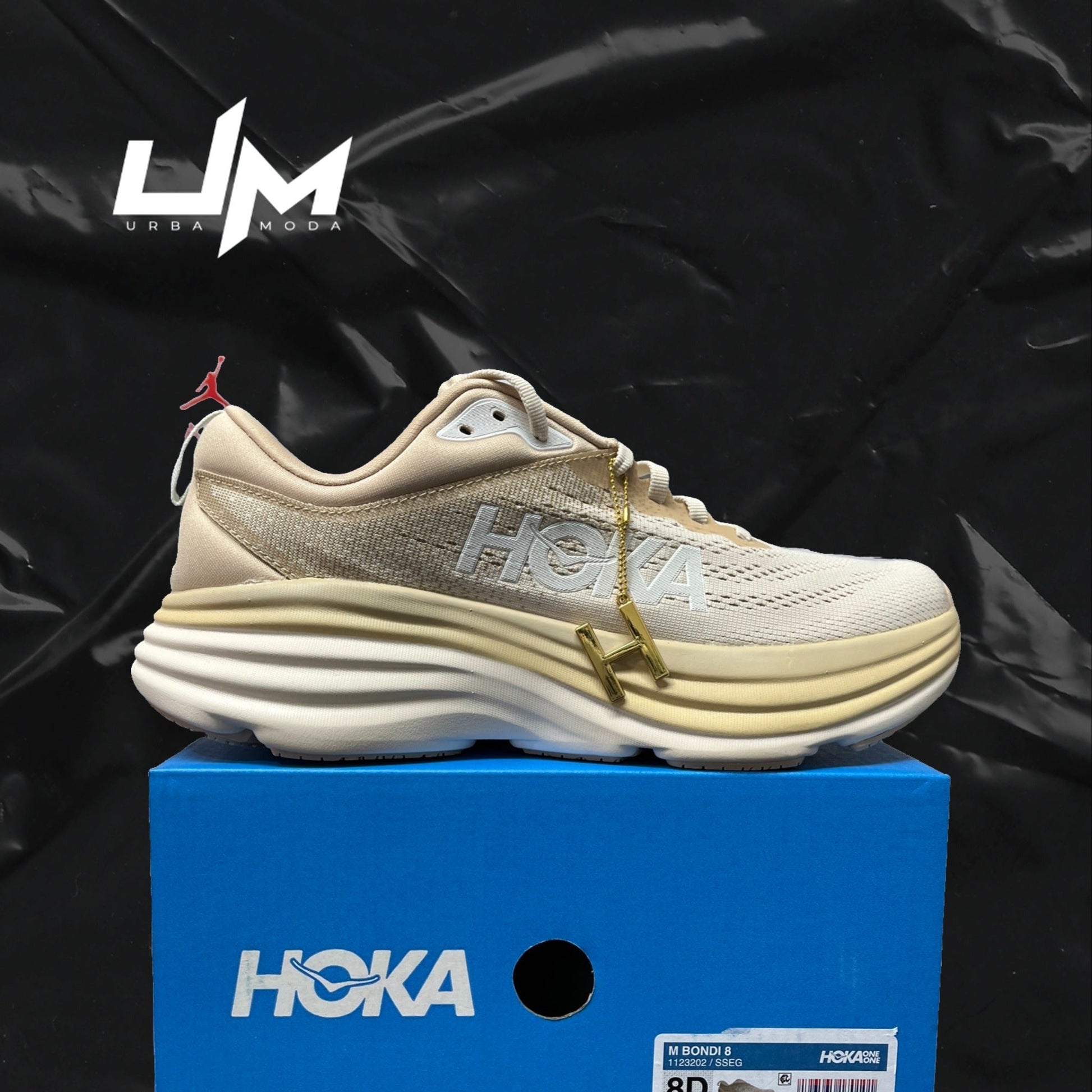 Hoka Bondi 8 Cream Ivory