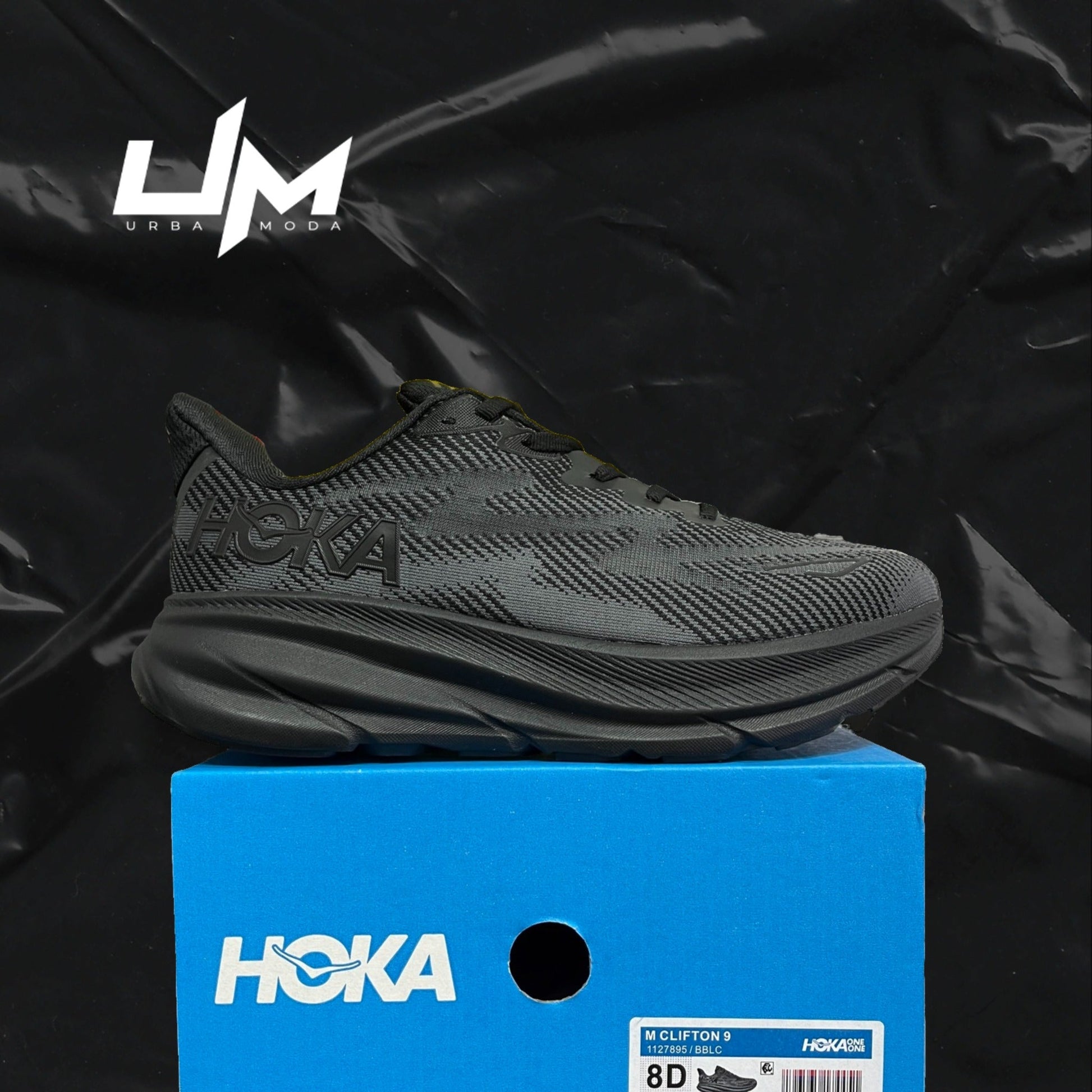 Hoka Clifton 9 All Black