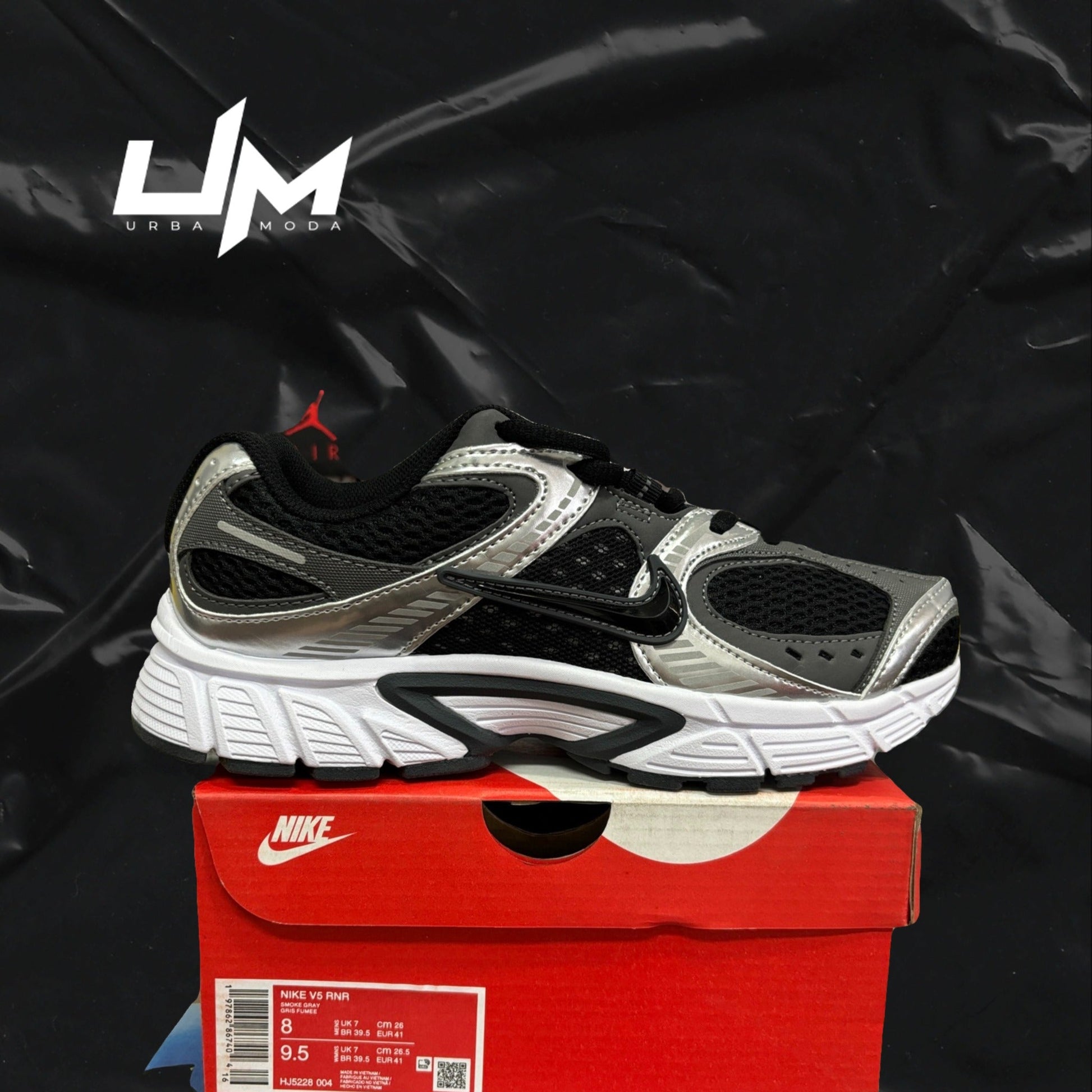 Nike V5 RNR Grey Black