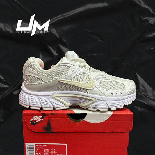Nike V5 RNR Beige Cream