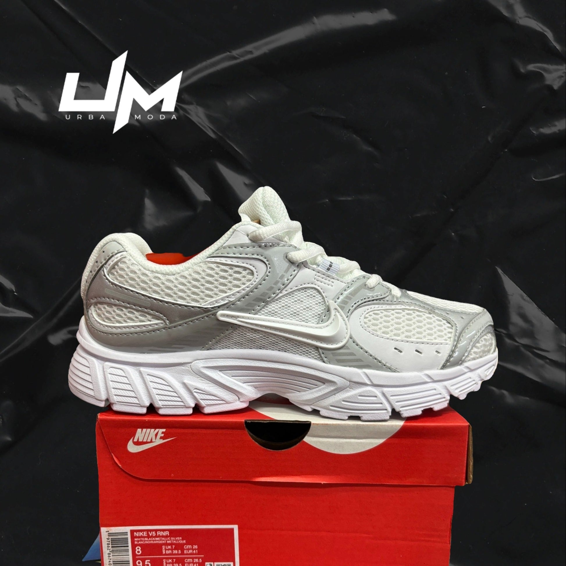 Nike V5 RNR White Silver