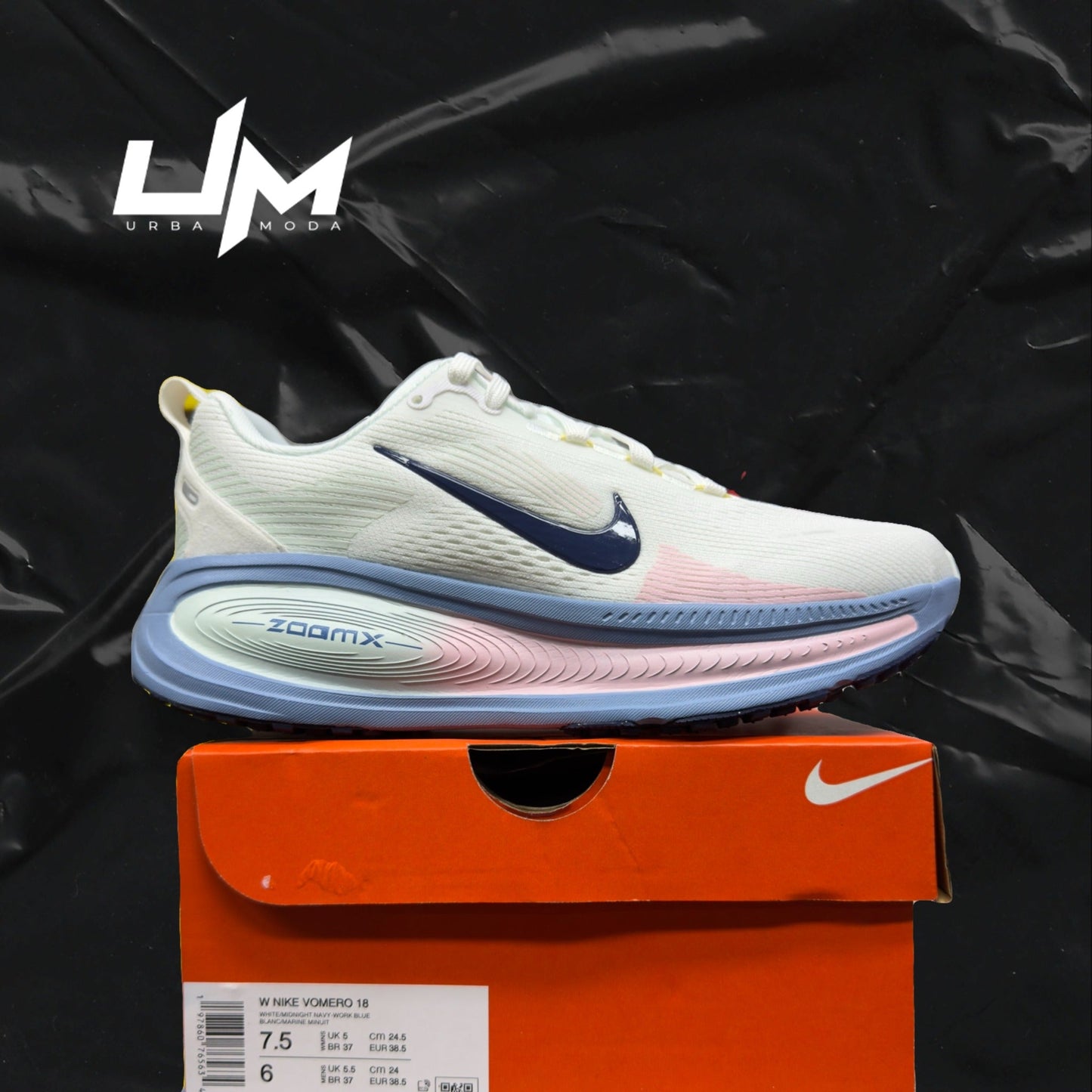 Nike Vomero 18 White Pink Blue