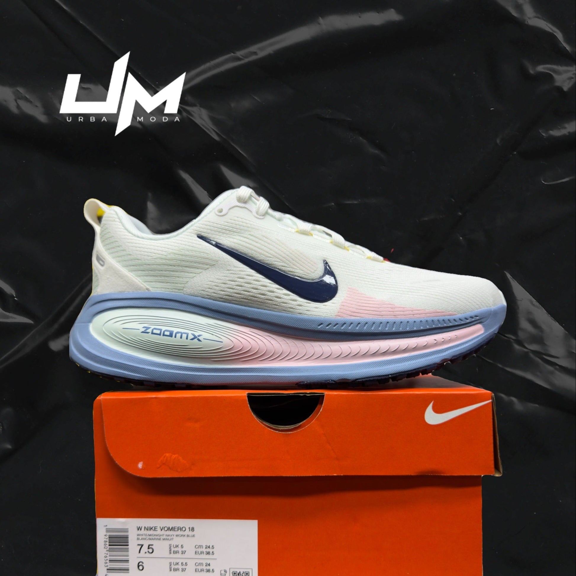 Nike Vomero 18 White Pink Blue