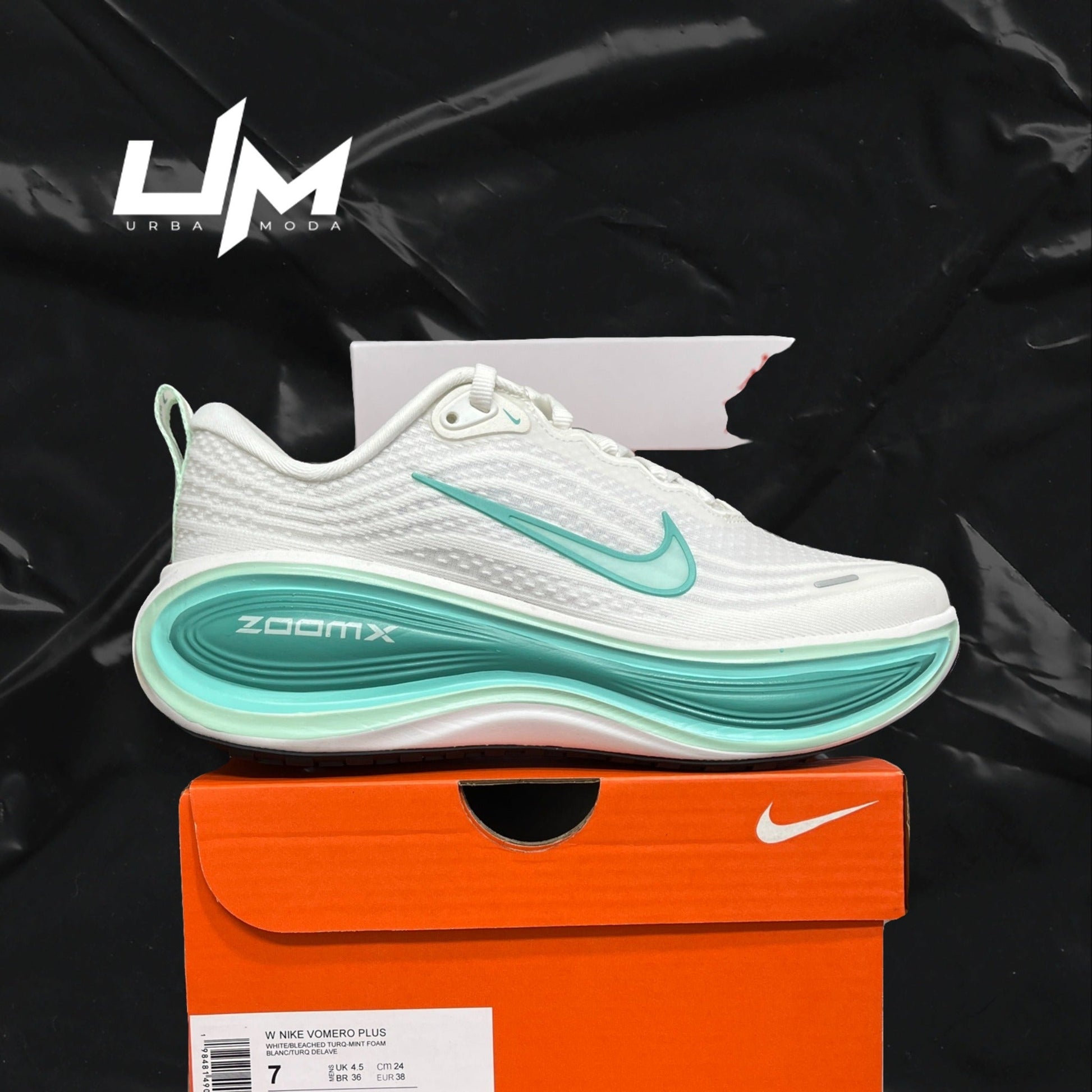 Nike Vomero Plus White Mint