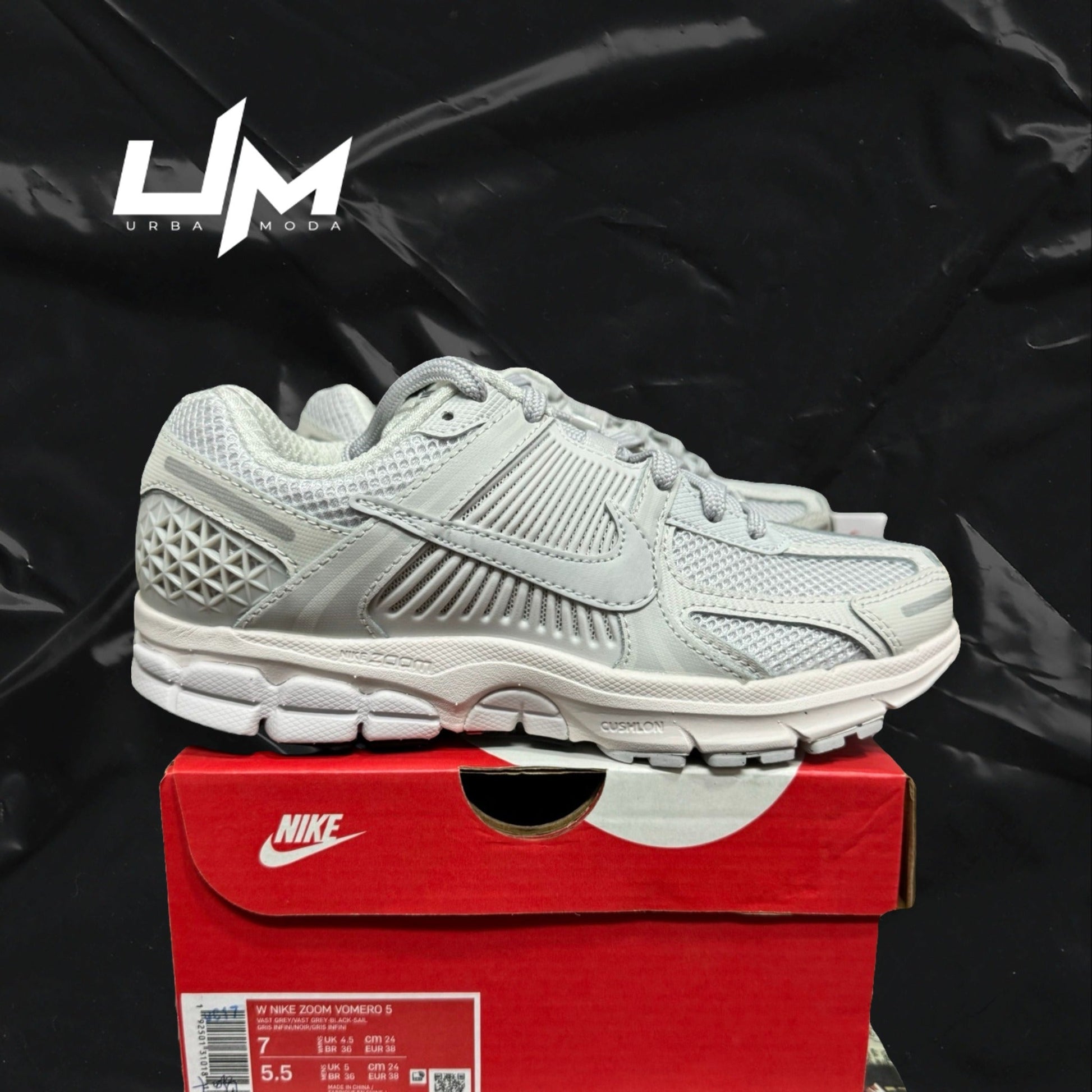 Nike Zoom Vomero 5 Grey Silver