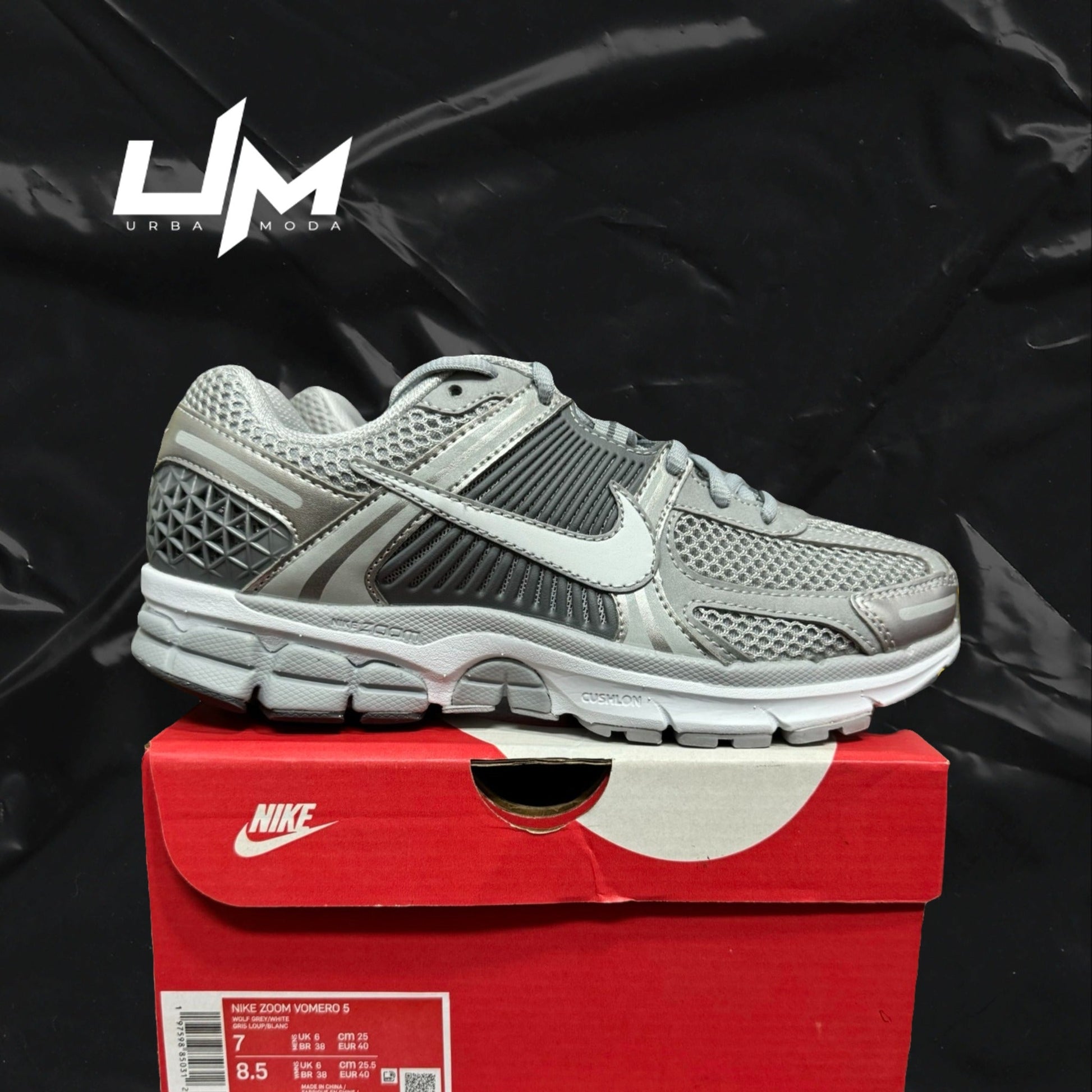 Nike Zoom Vomero 5 Grey White