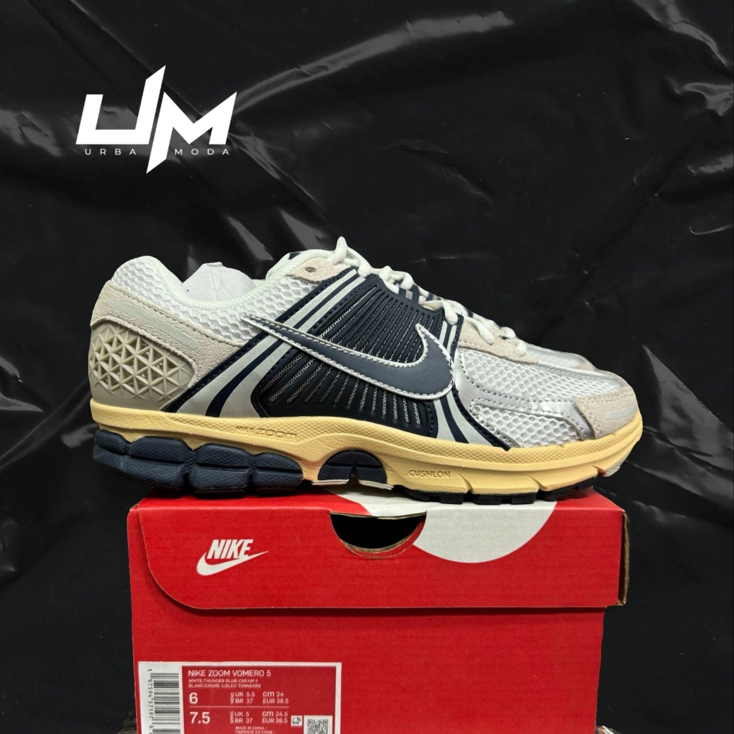 Nike Zoom Vomero 5 Cream Navy