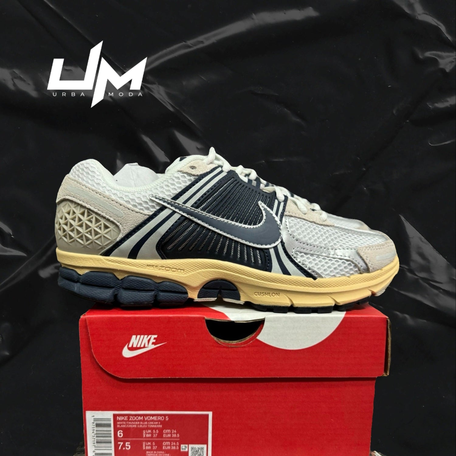 Nike Zoom Vomero 5 Cream Navy