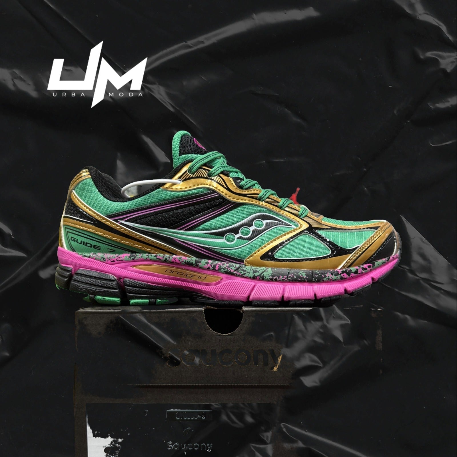 Saucony ProGrid Guide 7 Green Black Rose Red