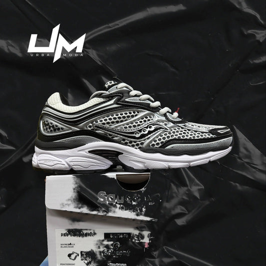 Saucony ProGrid Omni 9 White Black