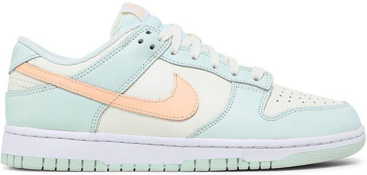 Dunk Low  "Barely Green"