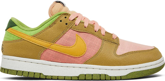 Dunk Low 'Sun Club - Arctic Orange Sanded Gold'