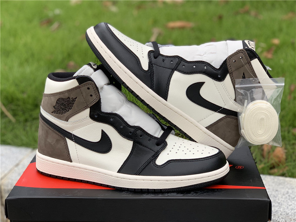 1 Retro High OG 'Dark Mocha'
