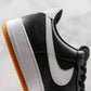 Air Force 1 '07 "Black White Gum"