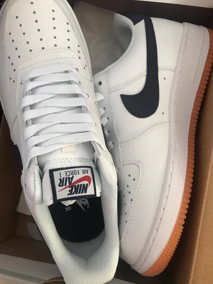 Air Force 1 Low 'Obsidian Gum'