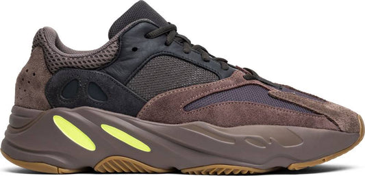 Yeezy 700 'Mauve'